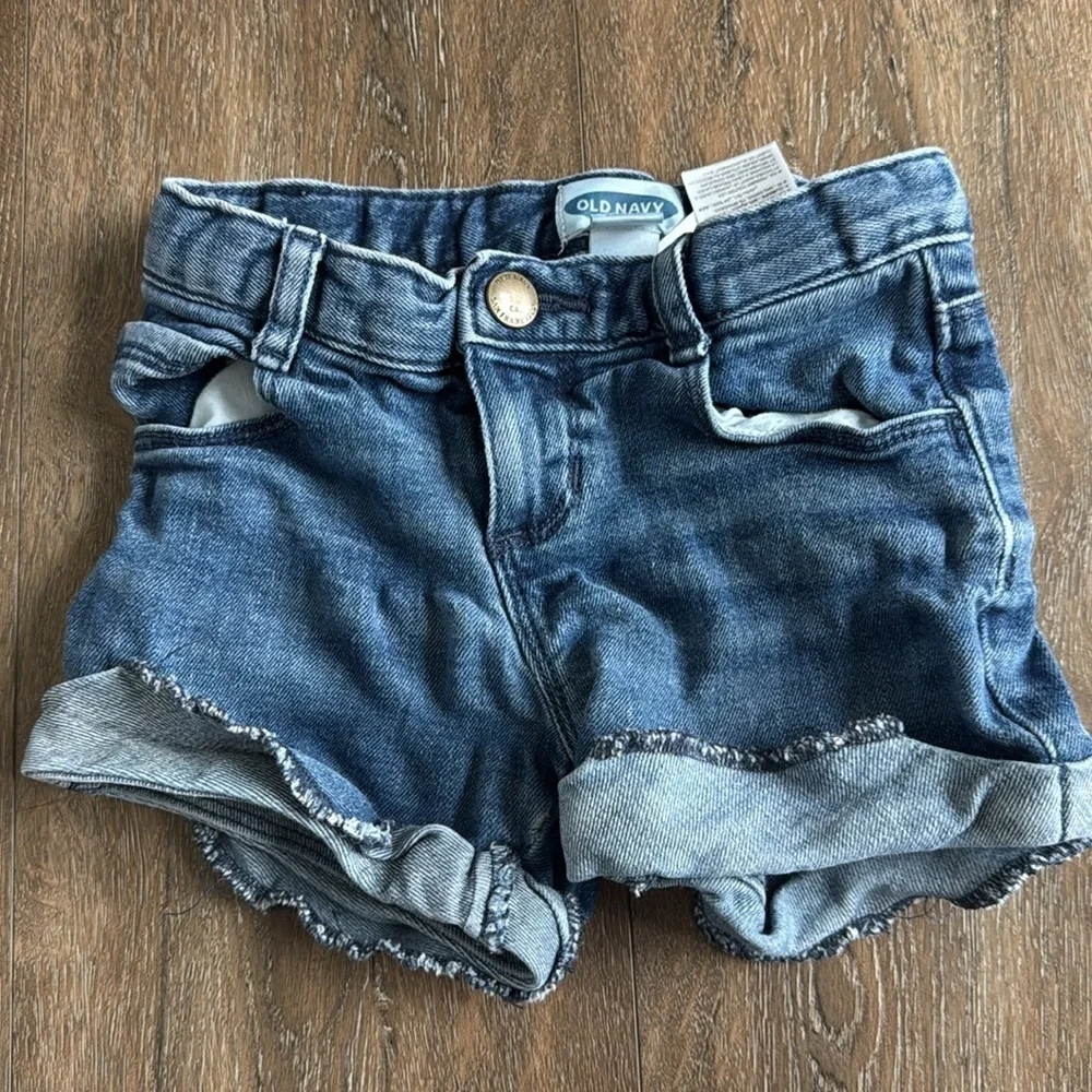 Lot of girls clothes size 4-5T